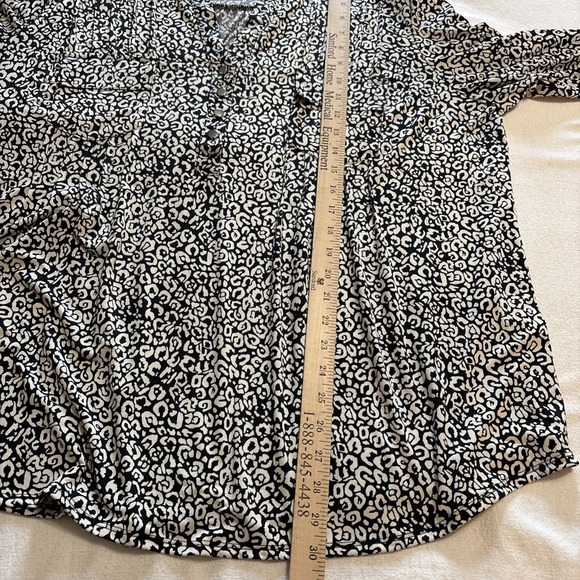 COCOMO BLACK & Tan Geometric Blouse Pintuck Pleated Pkts 3/4 Sleeves Sz3XL Flowy - Picture 10 of 11